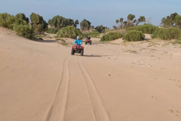 Beautiful Sunny Day Essaouira Morocco Two Quad Bike Drivers Riding — стоковое фото