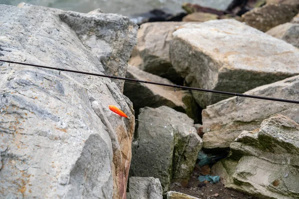 Primo Piano Amo Pesca Sulla Spiaggia — Foto Stock