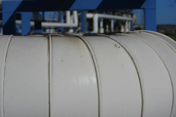 Los Equipos Refinación Petróleo Zona Industrial Equipos Fábrica Con Detalles —  Fotos de Stock