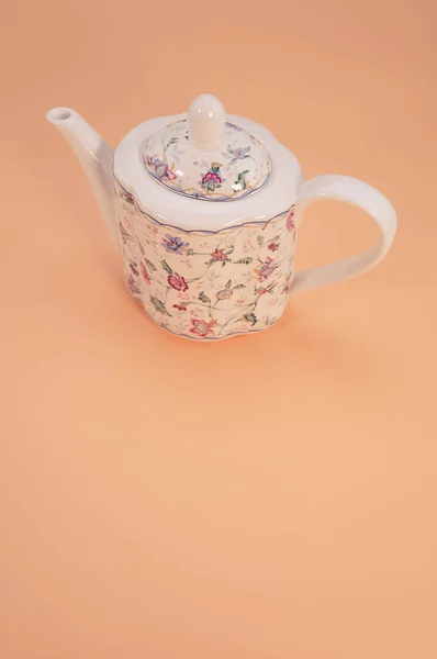 Цветочный Чайник Изолирован Бежевом Фоне Свободным Местом Текста — стоковое фото