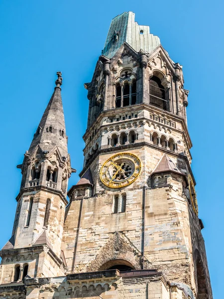 Kejsar Wilhelm Memorial Church Mot Den Blå Klara Himlen — Stockfoto