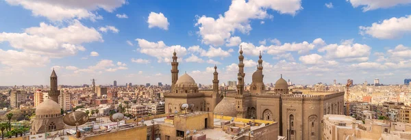 Panoramatický Záběr Minaretů Kopulí Mešity Sultána Hasana Mešity Rifai Egyptském — Stock fotografie