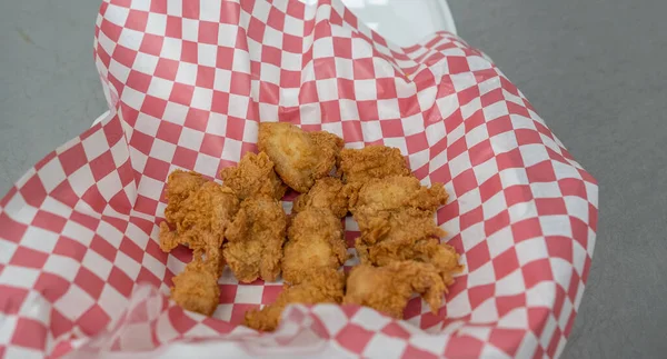 Tiro Ângulo Alto Uma Porção Nuggets Frango — Fotografia de Stock