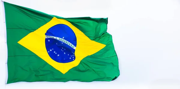 Primo Piano Della Bandiera Sventolante Del Brasile Isolato Uno Sfondo — Foto Stock