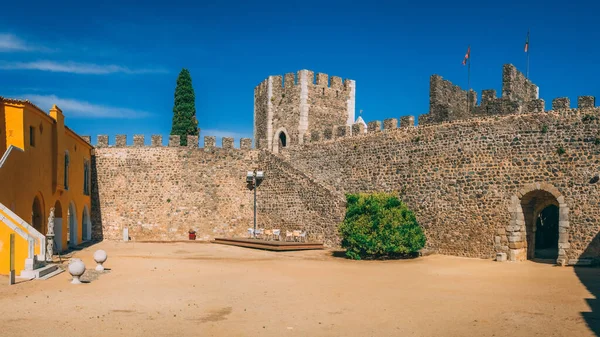 Portugal 2021年6月3日 葡萄牙Alentejo地区贝贾城堡入口的壮丽风景 — 图库照片