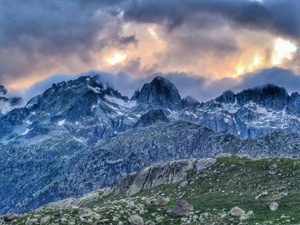 Beautiful Shot Mountains Aiguestortes Estany Sant Maurici National Park Spain — Stock Photo, Image