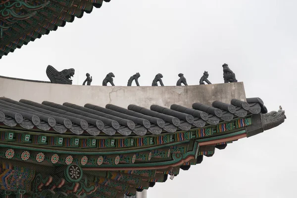 Detailní Záběr Krásného Architektonického Návrhu Paláce Gyeongbokgung Jihokorejském Soulu — Stock fotografie