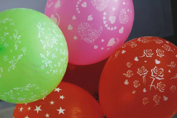 Close Quatro Balões Coloridos — Fotografia de Stock