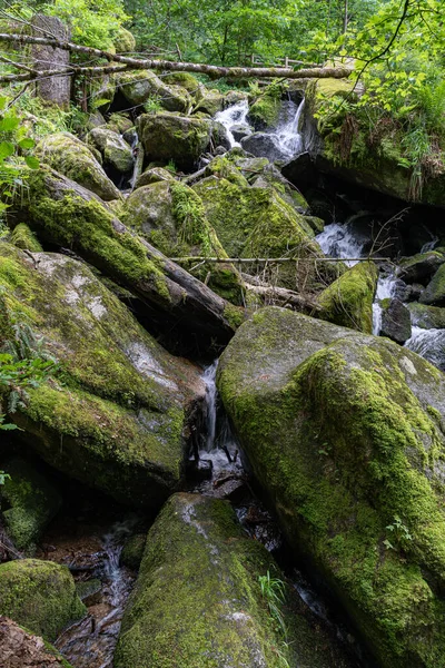 Colpo Verticale Gertelbach Piccola Cascata Una Cascata Nella Valle Della — Foto Stock