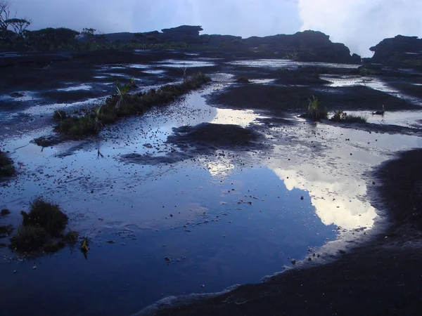 Lac Près Mont Roraima Par Une Journée Sombre Amérique Sud — Photo