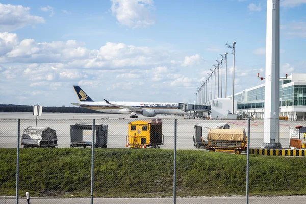 Munich Γερμανία Ιουν 2021 Επιβίβαση Αεροπλάνου Της Singapore Airlines Στο — Φωτογραφία Αρχείου