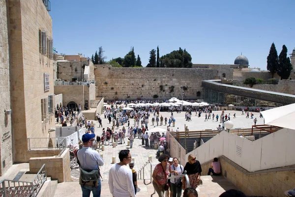 Jerusalem Israel Mayo 2012 Plaza Abarrotada Muro Los Lamentos Jerusalén — Foto de Stock