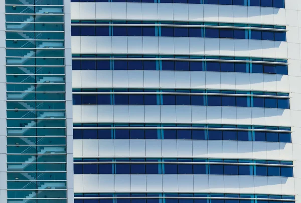 Сучасна Будівля Скляними Вікнами Сучасний Офіс — стокове фото
