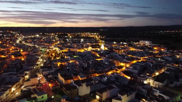 Uma Tomada Aérea Paisagem Urbana Lisboa Portugal Durante Uma Noite — Fotografia de Stock