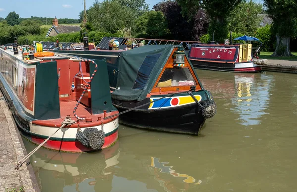 Stoke Brürne Vereinigtes Königreich Juli 2021 Die Boote Grand Union — Stockfoto