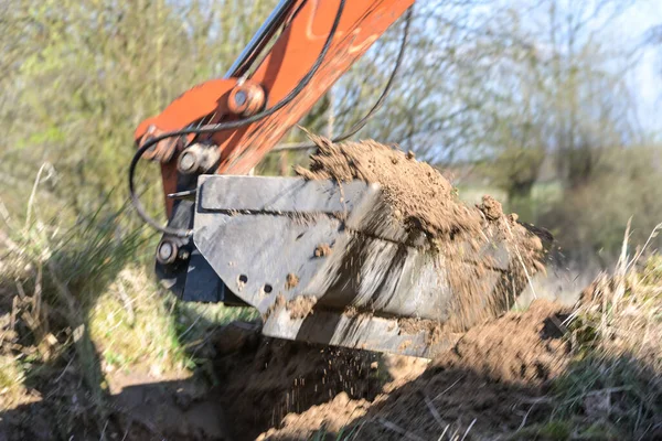 Closeup Shot Digging Machine Carrying Dirt Mud — Stok Foto
