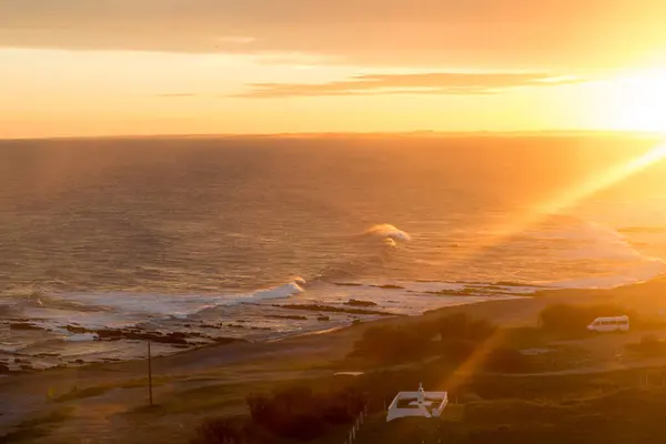 Una Hermosa Toma Una Playa Vacía Atardecer — Foto de Stock