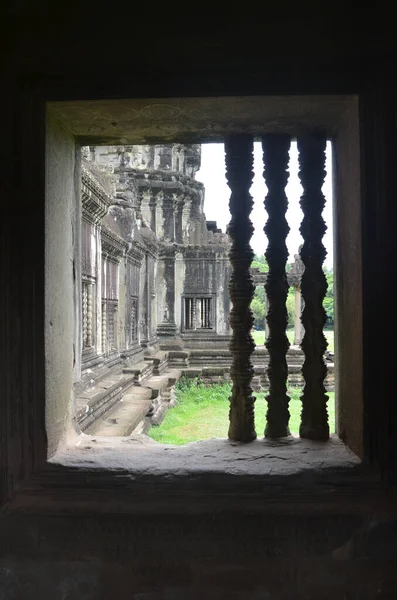 Μια Κάθετη Λήψη Ενός Απίστευτου Angkor Wat Στο Krong Της — Φωτογραφία Αρχείου