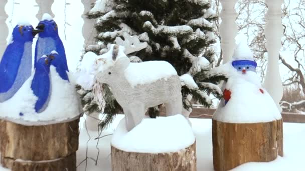 Різдвяні Прикраси Снігом — стокове відео