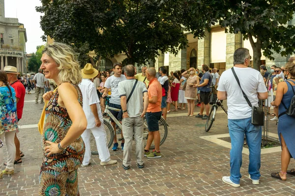 Cremon Italia Julio 2021 Una Multitud Personas Protestando Contra Vacuna — Foto de Stock