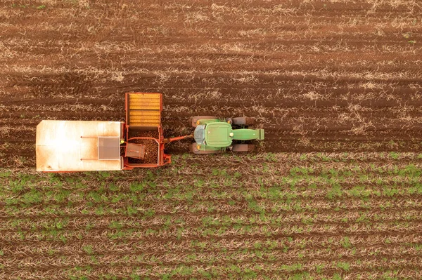 Вид Сверху Промышленный Трактор Сельскохозяйственной Ферме — стоковое фото