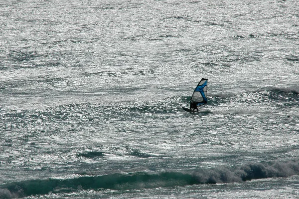 Tiro Ângulo Alto Surfista Vento Mar — Fotografia de Stock