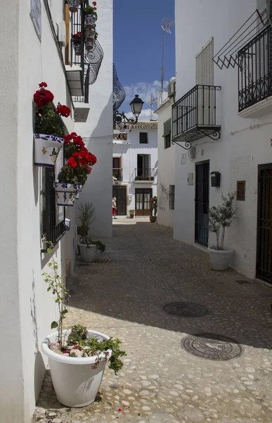 Вертикальний Знімок Старої Вулиці Білими Стінами Будинків Алті Іспанія — стокове фото