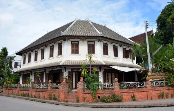 Luang Prabang Laos Lip 2015 Francuska Architektura Kolonialna Luang Prabang — Zdjęcie stockowe