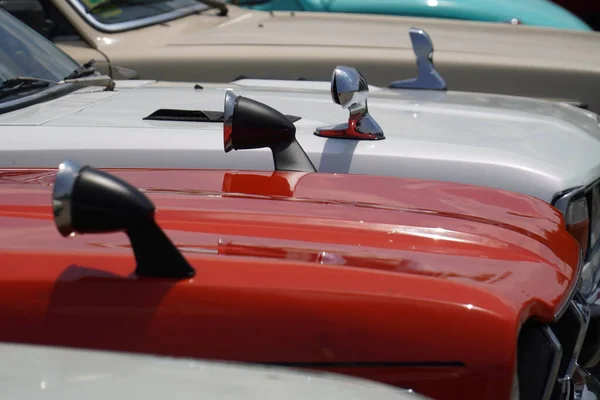 Closeup Colorful Car Hoods Side Side — Stock Photo, Image