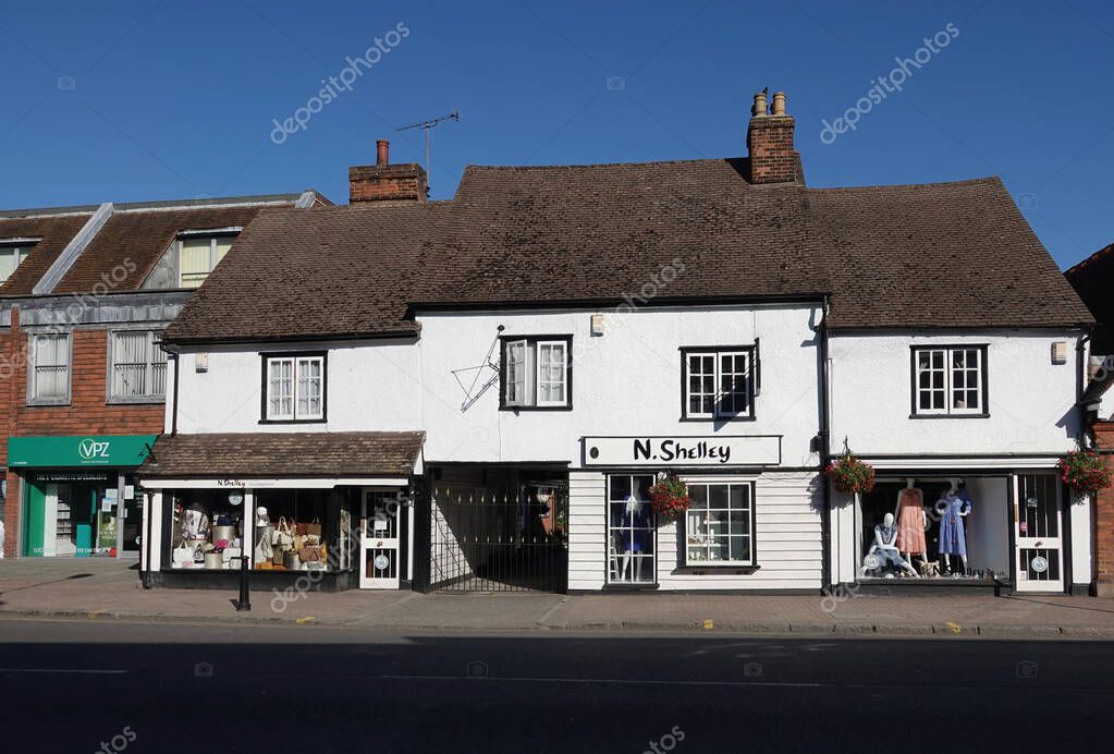 BILLERICAY, REINO UNIDO 13 de junio de 2021 Una vista a lo largo de