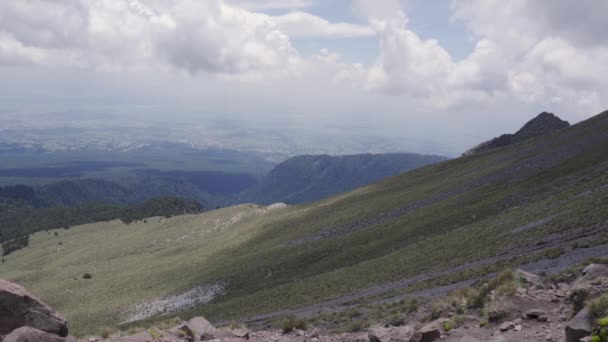 Όμορφη Θέα Των Βουνών — Αρχείο Βίντεο