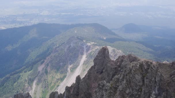 Schöne Aussicht Auf Die Berge — Stockvideo