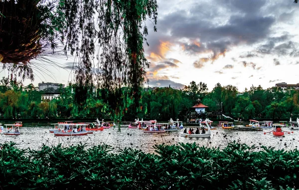 Baguio Philippines Déc 2016 Groupe Bateaux Burnham Park Baguio City — Photo