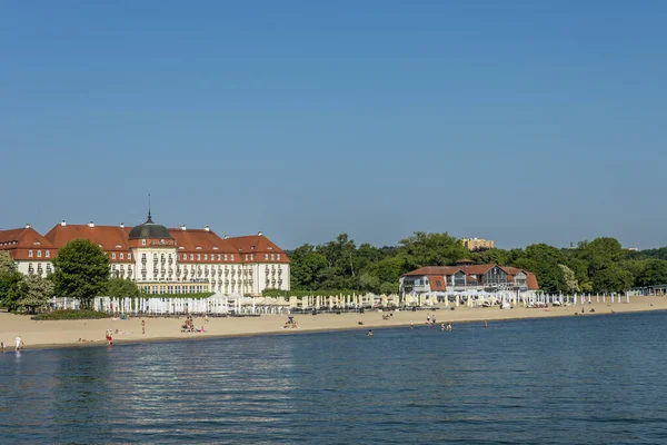 Elbla Polonia Junio 2021 Famoso Grand Hotel Cruzando Agua Sopot —  Fotos de Stock