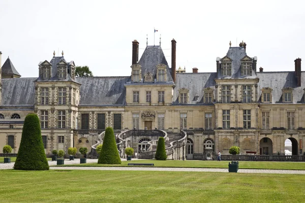 Fontainbleau Frankreich Juni 2015 Blick Auf Den Ehrenhof Des Palastes — Stockfoto