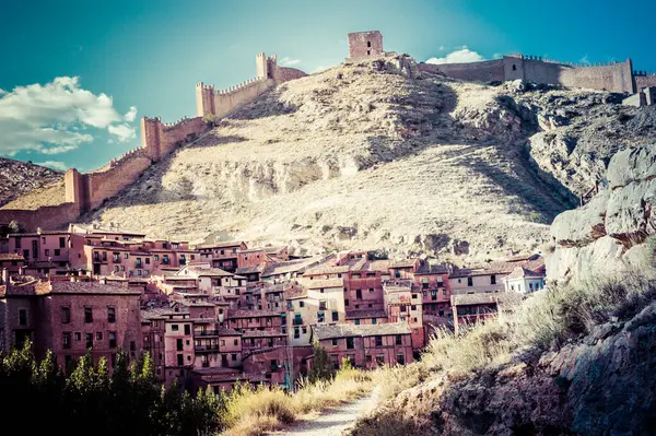 Una Vista Panorámica Del Casco Antiguo Albarracin España Día Soleado — Foto de Stock