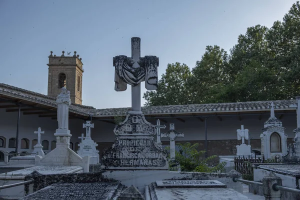 Brihuega Spagna Luglio 2021 Cimitero Brihuega Fronte Alla Chiesa Brihuega — Foto Stock