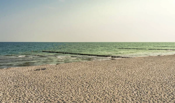 Привабливий Вид Морське Узбережжя Піском Променями — стокове фото