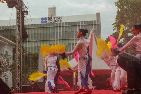 Eine Nahaufnahme Der Malaysischen Tanz Und Musikgruppe Auf Der Bühne — Stockfoto