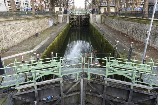 Paris França Janeiro 2017 Fechaduras Dos Recollets Canal Saint Martin — Fotografia de Stock