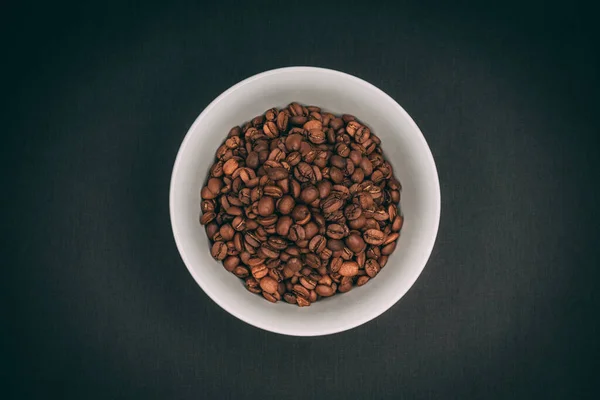 Egy Közeli Kép Kávébabról Egy Edényen — Stock Fotó