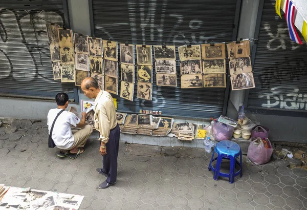 Bangkok Tailandia Diciembre 2014 Vendedor Ambulante Asiático Que Vende Fotos — Foto de Stock
