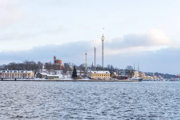 Den Historiska Vackra Grona Lund Nöjespark Den Molniga Himlen Stockholm — Stockfoto