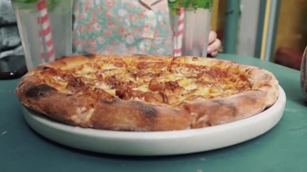 Pizza Rumahan Menutup — Stok Video