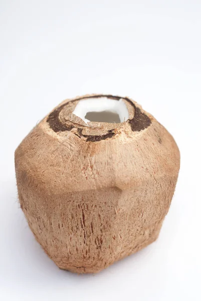 Suchy Kokos Studio Białym Tłem Uprawa Ekologiczna Gwatemali Owoce Tropikalne — Zdjęcie stockowe