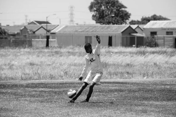 Kapstadt Südafrika Januar 2021 Graustufen Eines Jungen Sportlers Der Einer — Stockfoto