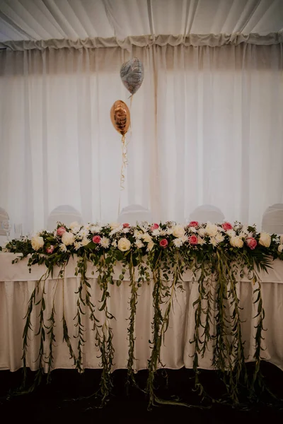 Belo Local Recepção Casamento Decorado Com Flores — Fotografia de Stock