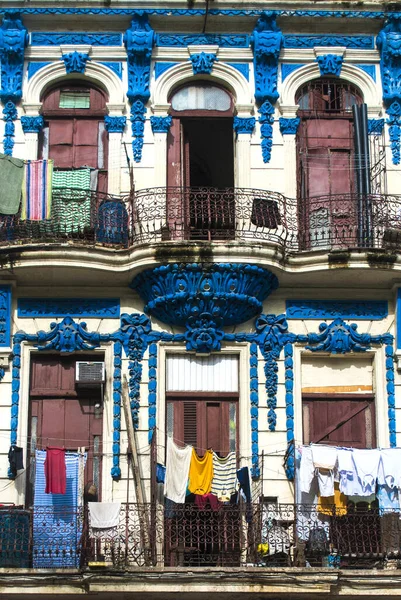 Vertical Shot Building Balcony — Stock Photo, Image