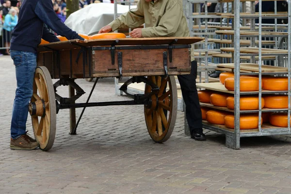 Tradiční Trh Sýry Alkmaar Holandsku — Stock fotografie