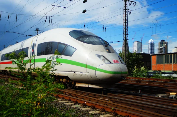 Frankfurt August 2021 Ein Ice Der Deutschen Bahn Ice3 Verlässt — Stockfoto